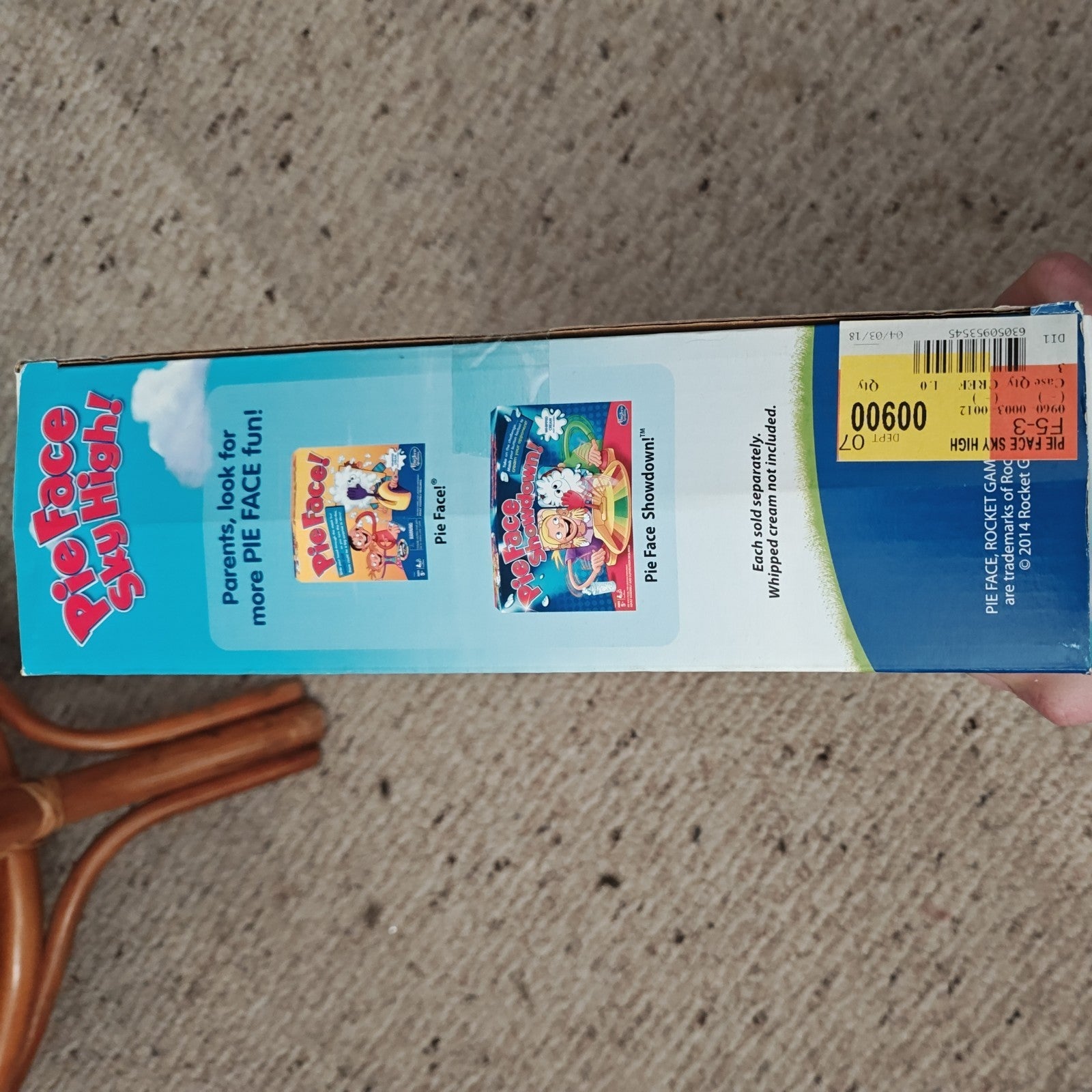 Hasbro C2130 Pie Face Sky High Game