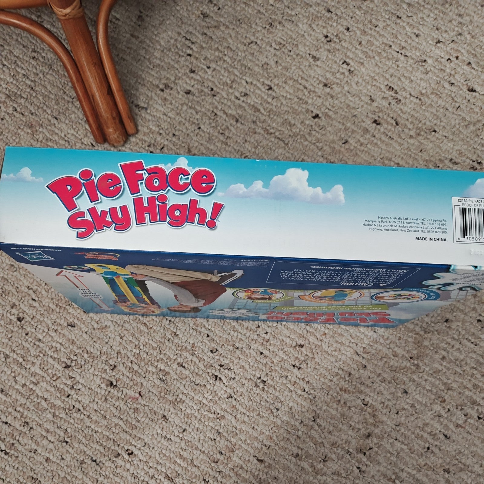 Hasbro C2130 Pie Face Sky High Game