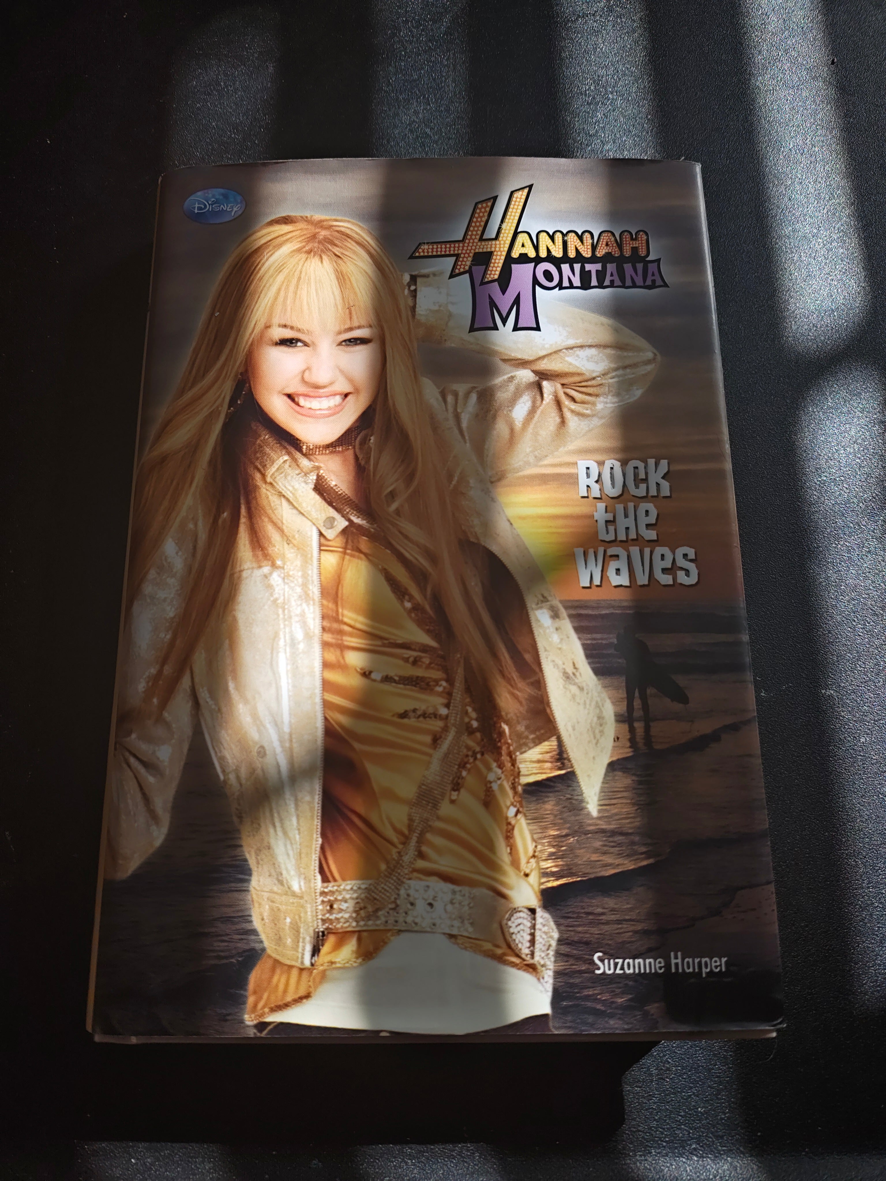 Hannah Montana: Rock the Waves